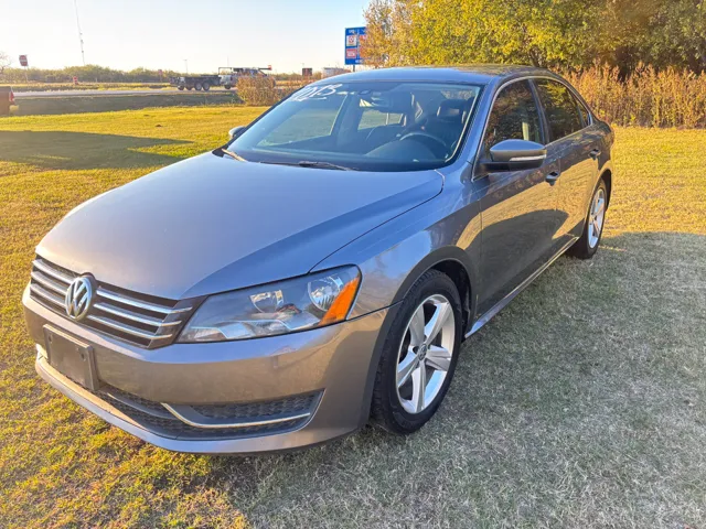 2013 Volkswagen Passat SE
