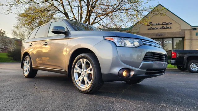 2014 Mitsubishi Outlander SE