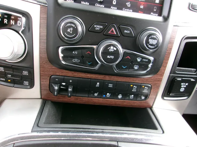 2019 RAM Ram 1500 Classic Laramie - Photo 20