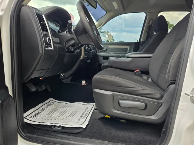 2019 Ram 1500 Classic photo 23