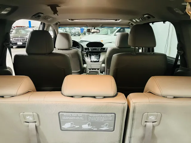 2012 Honda Odyssey EX-L photo 14