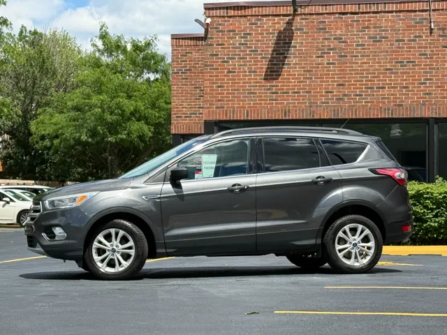 2018 Ford Escape SE - Photo 3