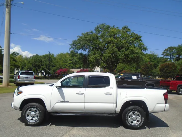 2019 Toyota Tacoma SR5 - Photo 15