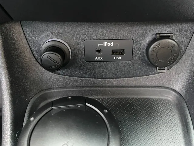 2011 Hyundai Accent GL - Photo 17
