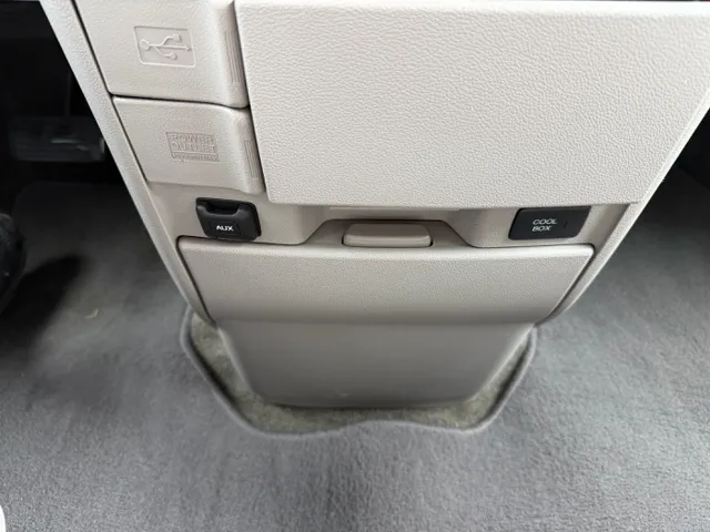 2016 Honda Odyssey EX-L - Photo 16