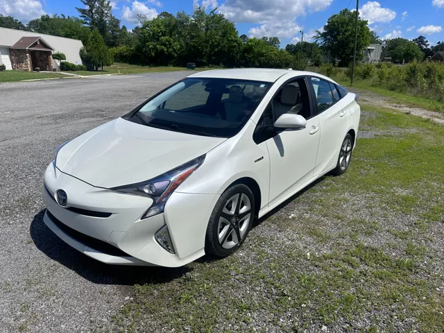 2016 Toyota Prius Three