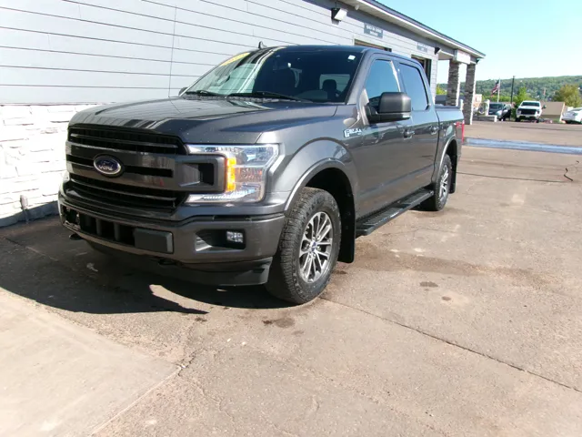 2019 Ford F-150 XLT 4x4 SuperCrew 145 in's photo
