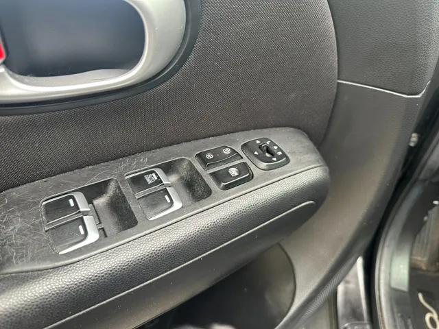 2017 Kia Soul Base - Photo 14