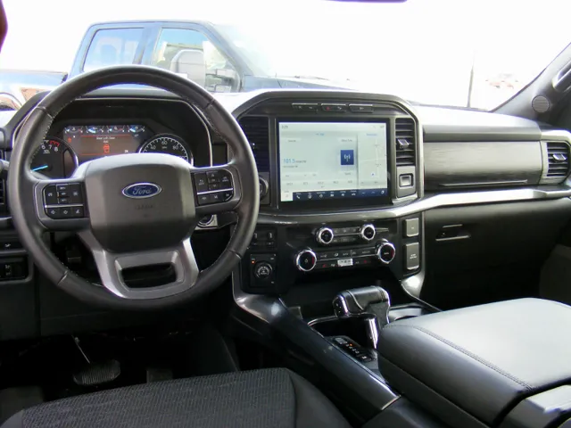 2023 Ford F-150 XLT - Photo 22