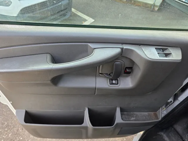 2013 Chevrolet Express Cargo Work Van - Photo 84