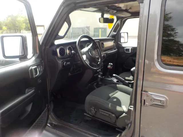 2021 Jeep Wrangler Unlimited Sport Willys photo 17