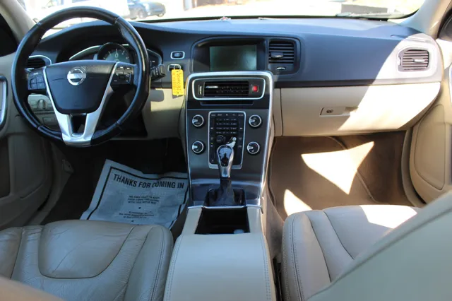 2014 Volvo S60 T5 - Photo 12