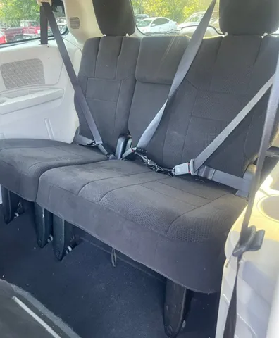 2012 Dodge Grand Caravan SXT - Photo 9
