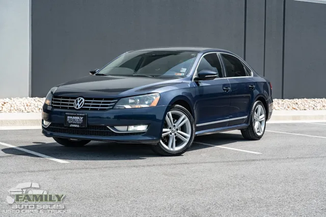 2012 Volkswagen Passat SEL