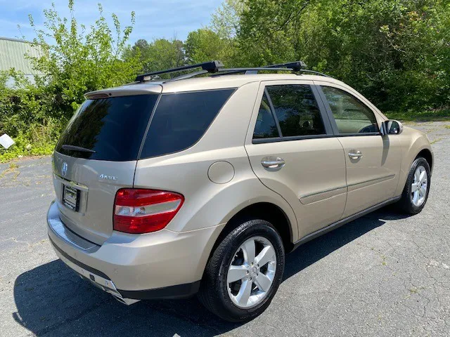 2007 Mercedes Benz ML 500 4MATIC photo 5