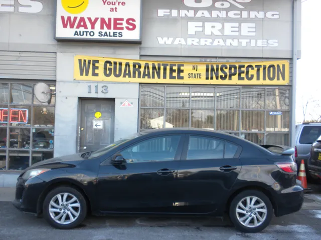 2013 Mazda MAZDA3 i Touring's photo