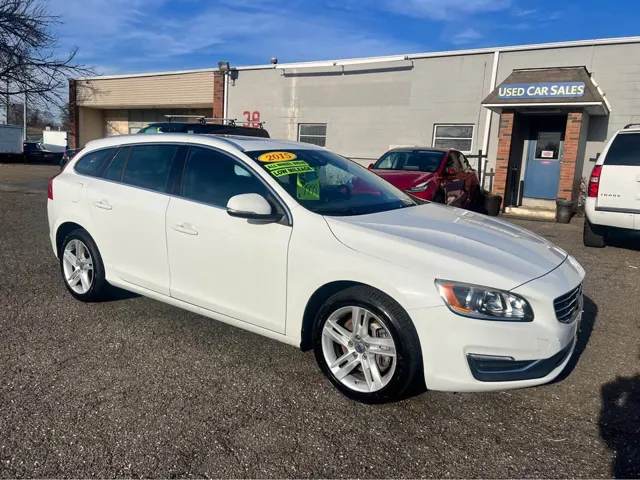 2015 Volvo V60 Premier Plus
