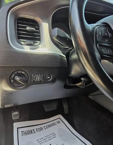 2020 Dodge Charger SXT - Photo 10