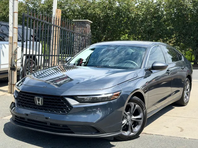 2023 Honda Accord EX - Photo 2