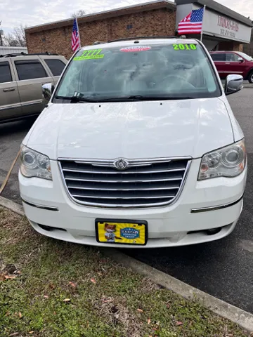 2010 Chrysler Town & Country Limited