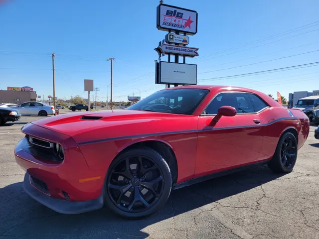 2015 Dodge Challenger SXT