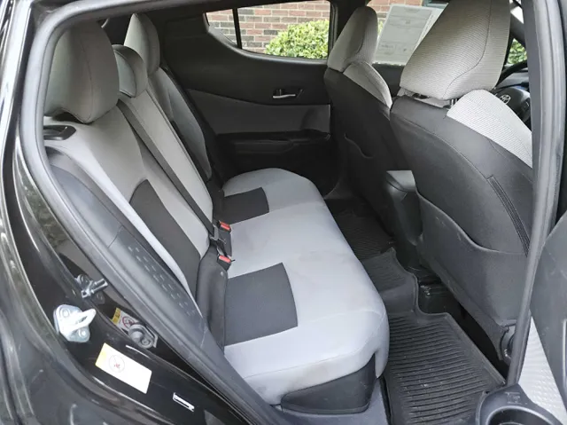 2019 Toyota C-HR XLE Limited photo 24