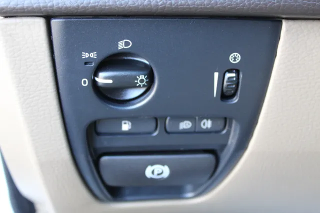 2014 Volvo XC90 photo 14