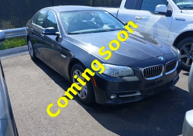 2016 BMW 5 Series 528i xDrive Sedan's photo