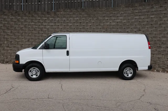 2016 Chevrolet Express Cargo Work Van - Photo 3