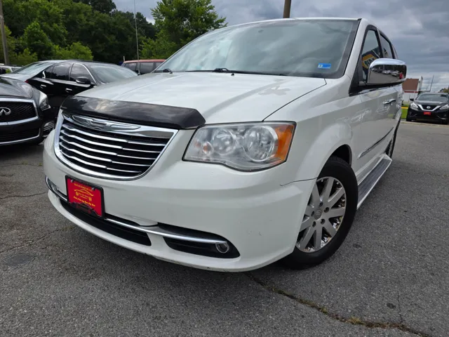 2012 Chrysler Town & Country