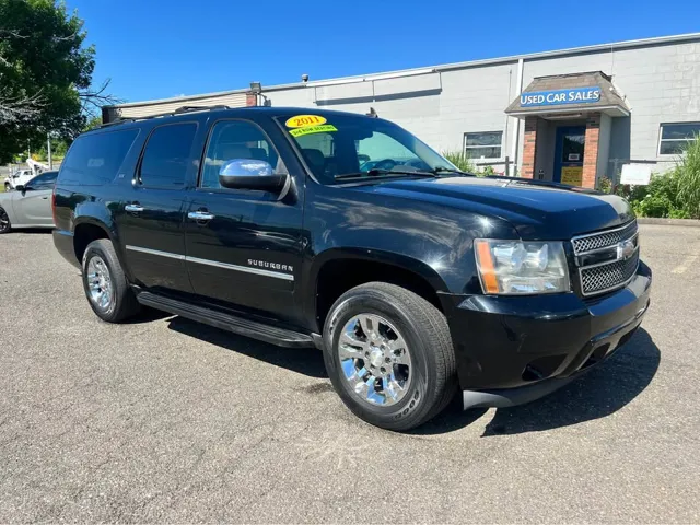 2011 Chevrolet Suburban 4WD 1500 LTZ's photo