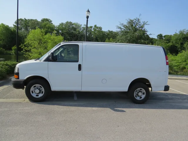 2018 Chevrolet Express 2500 photo 14