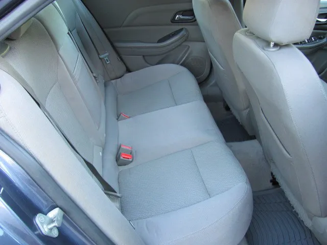 2013 Chevrolet Malibu 1LS - Photo 9