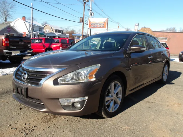 2013 Nissan Altima Sedan SL's photo