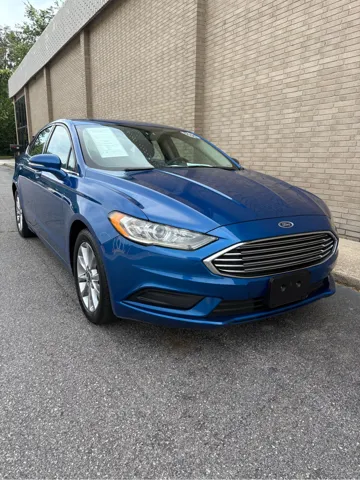 2017 Ford Fusion SE FWD's photo