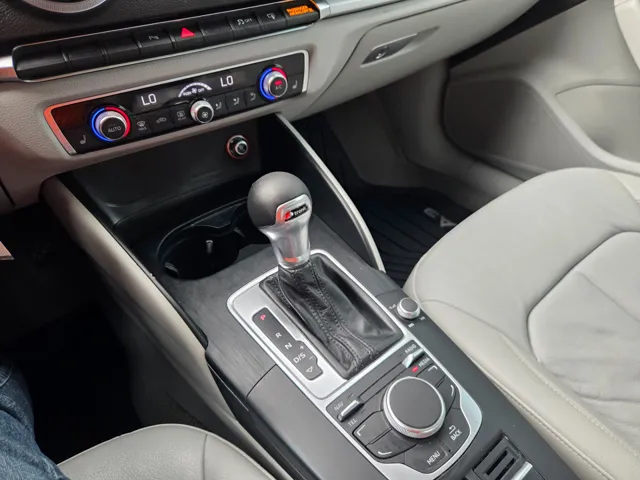 2016 Audi A3 Sedan Premium - Photo 24