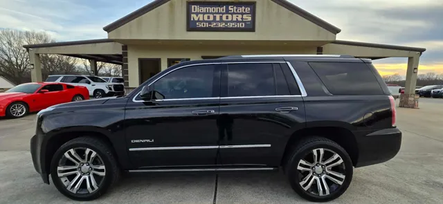 2017 GMC Yukon Denali's photo