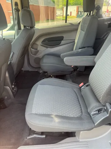 2020 Ford Transit Connect XLT - Photo 10