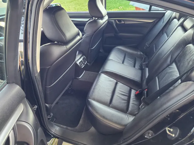 2011 Acura TL photo 13