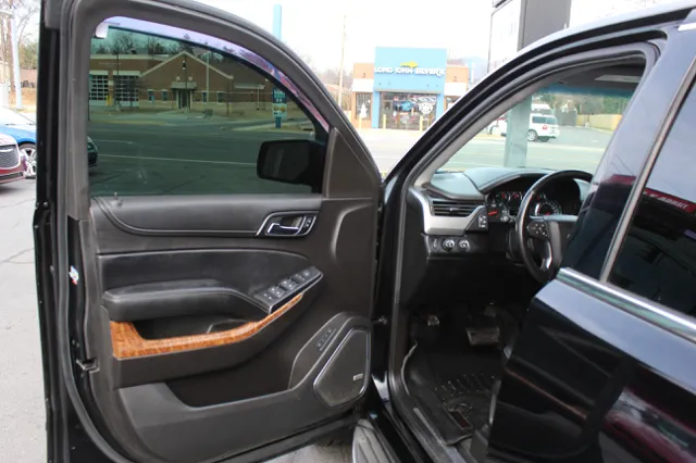 2015 Chevrolet Tahoe LTZ - Photo 9