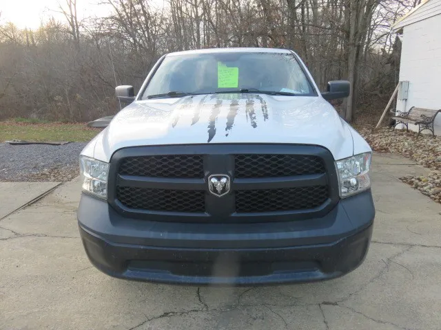 2019 Ram 1500 Classic Tradesman photo 2