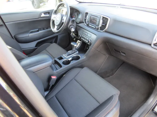 2018 Kia Sportage LX photo 25
