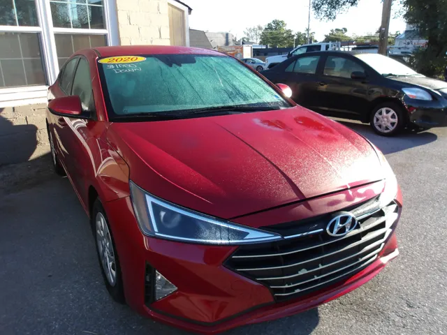 2020 Hyundai Elantra SE