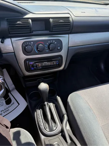 2005 Chrysler Sebring GTC - Photo 8
