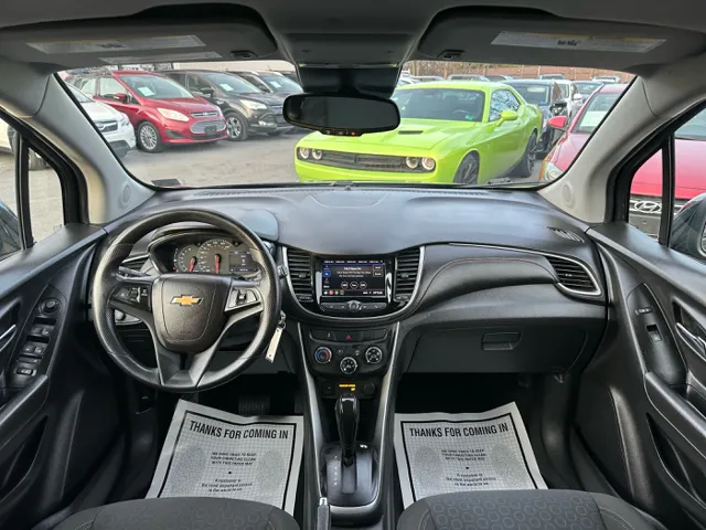 2020 Chevrolet Trax LS - Photo 20
