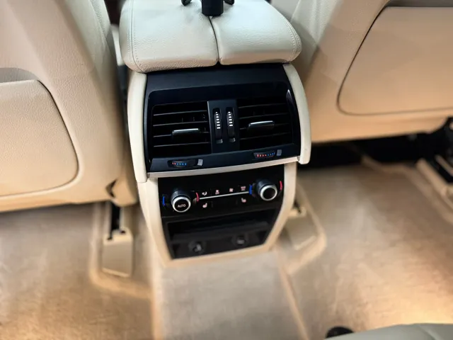 2015 BMW X5 xDrive35i - Photo 18