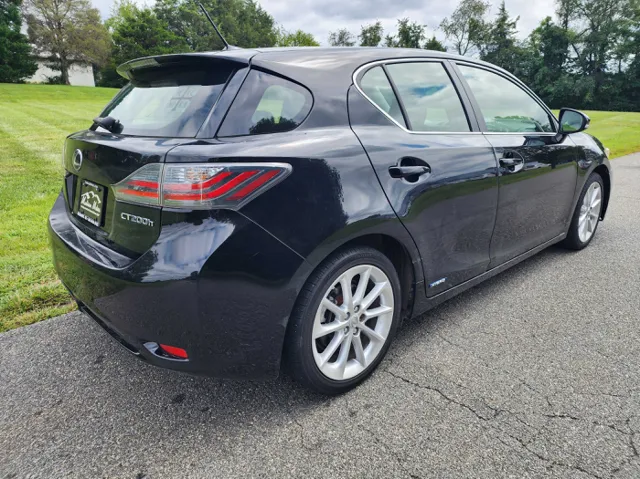 2012 Lexus CT 200h photo 6