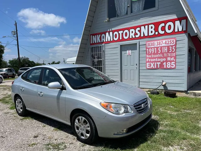 2010 Hyundai Elantra's photo