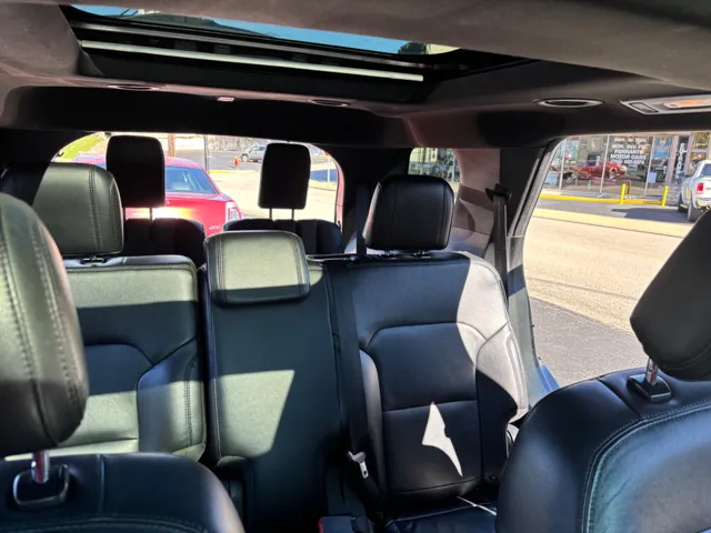 2017 Ford Explorer XLT - Photo 11