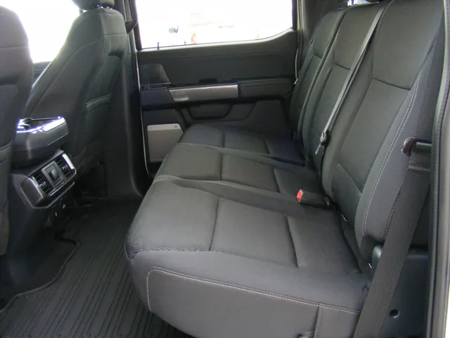 2023 Ford F-150 XLT - Photo 17